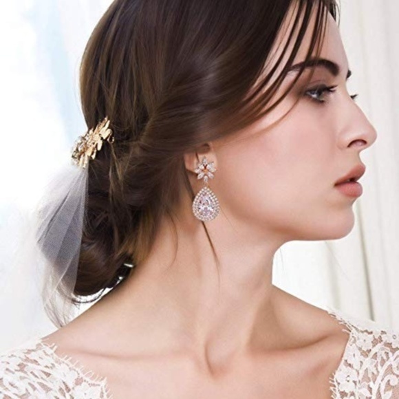 Jewelry - ✨Rose Gold Cubic Zirconia Teardrop Earrings